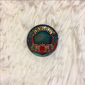 [Vintage] Journey Pin *FIRM PRICE*